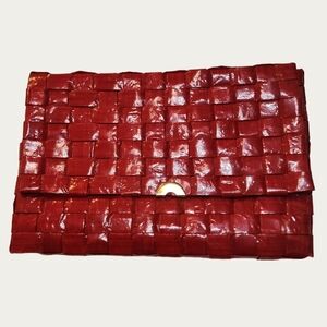 Vintage Made In Italy Paper Straw Woven Clutch with Off Set Gold Tone Clasp